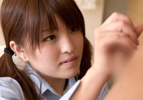 制服美女とちんこ