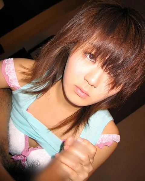 手コキでお願い