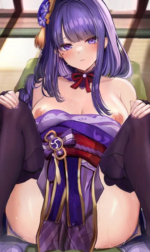 虹美少女のエロ姿