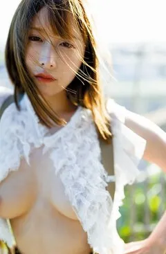 中の人のおっぱい