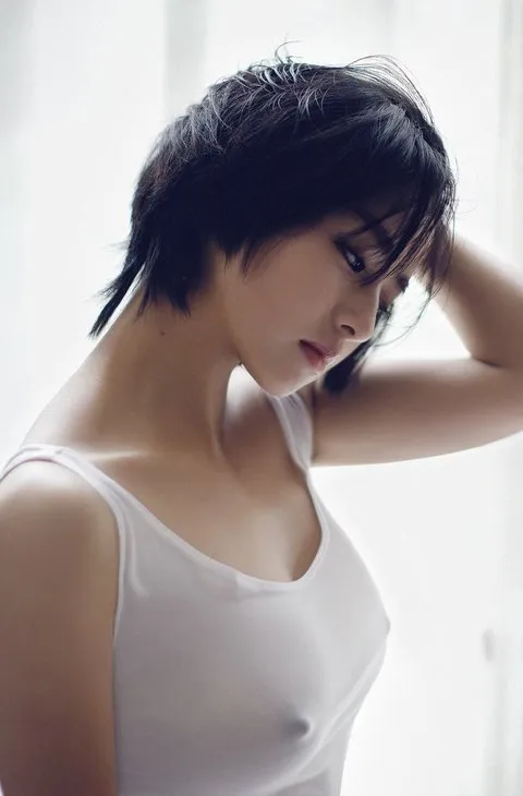 美人のおっぱい堪能開始の中サムネ