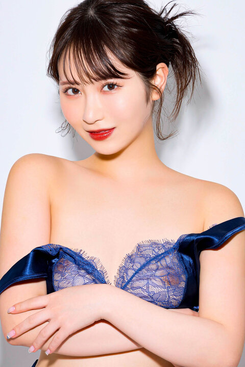 世界に勝てるヌード美女に - 透けヌード