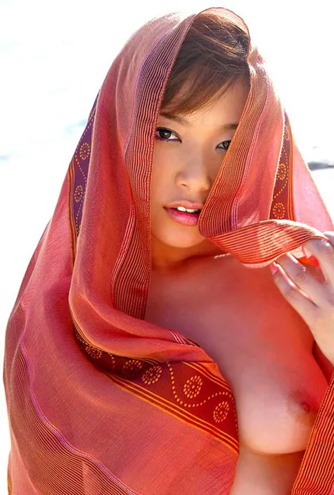 東洋の神秘は胸